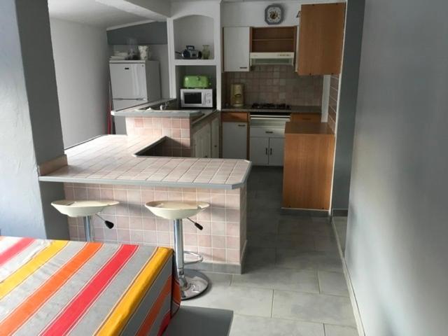 Appartement Rez De Chausse Bollène Exteriör bild