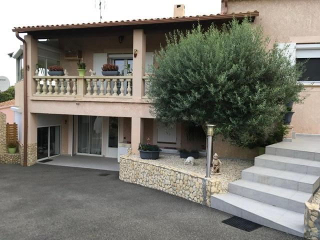 Appartement Rez De Chausse Bollène Exteriör bild